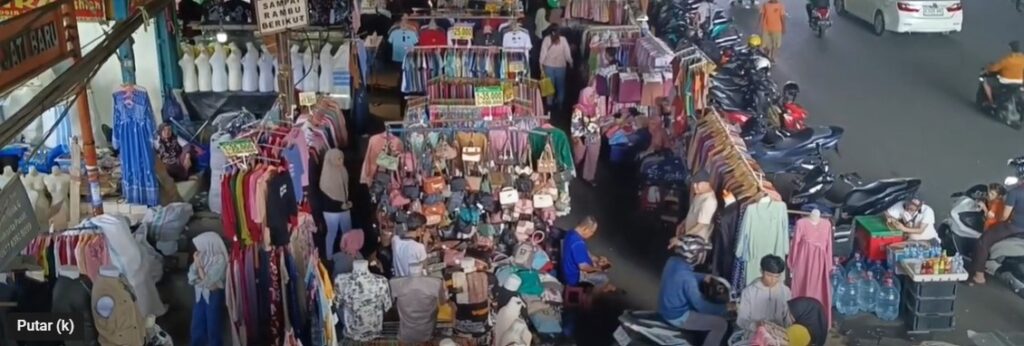 Berburu Pakaian Bekas Hingga Kulineran ke Pasar Baru 1 Ilustrasi Pasar Baru