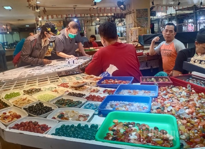 Surganya Batu Akik Jatinegara di Jakarta 1 Surganya Batu Akik Jatinegara