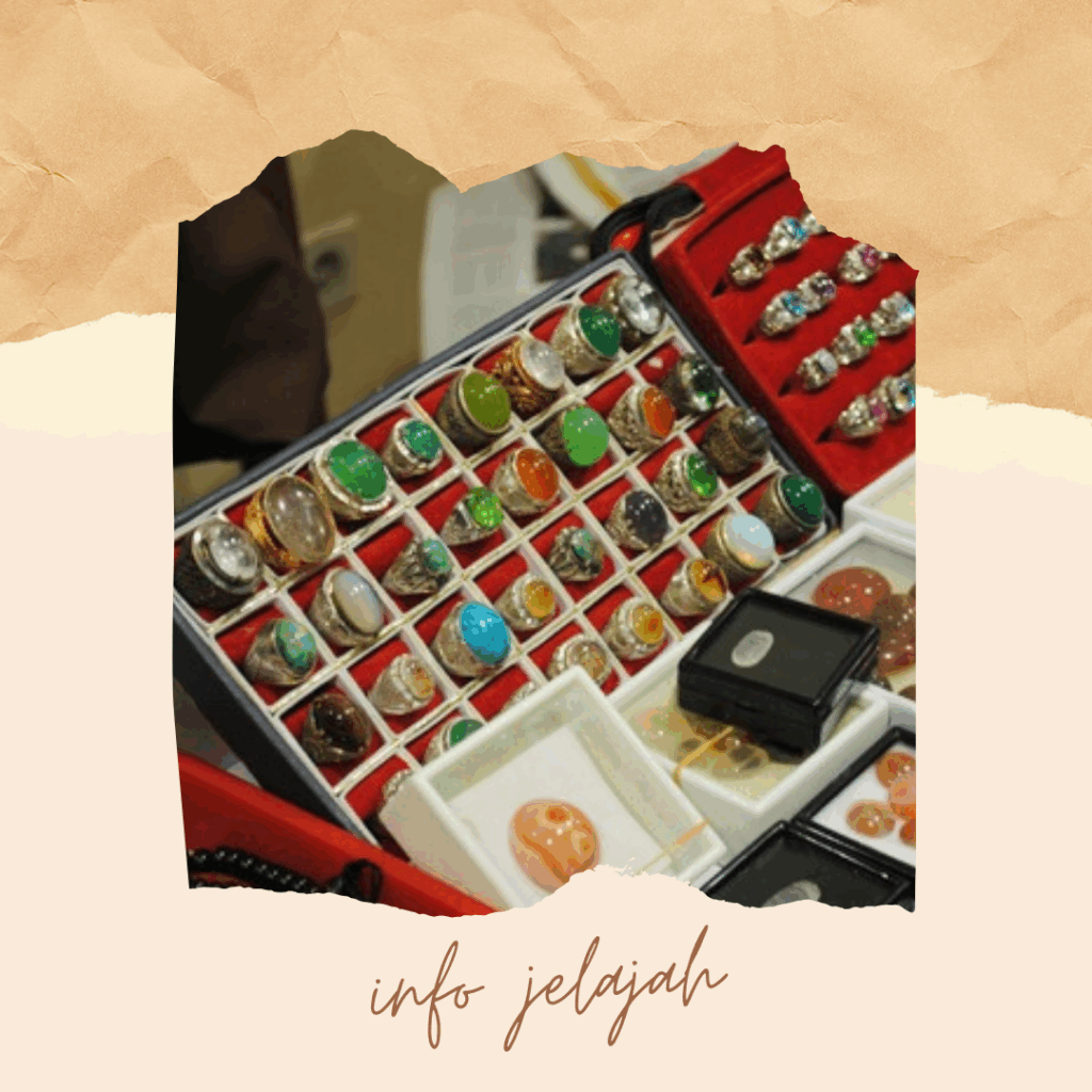 Konten Instagram Liburan Keluarga Scrapbook Krem Cokelat 1