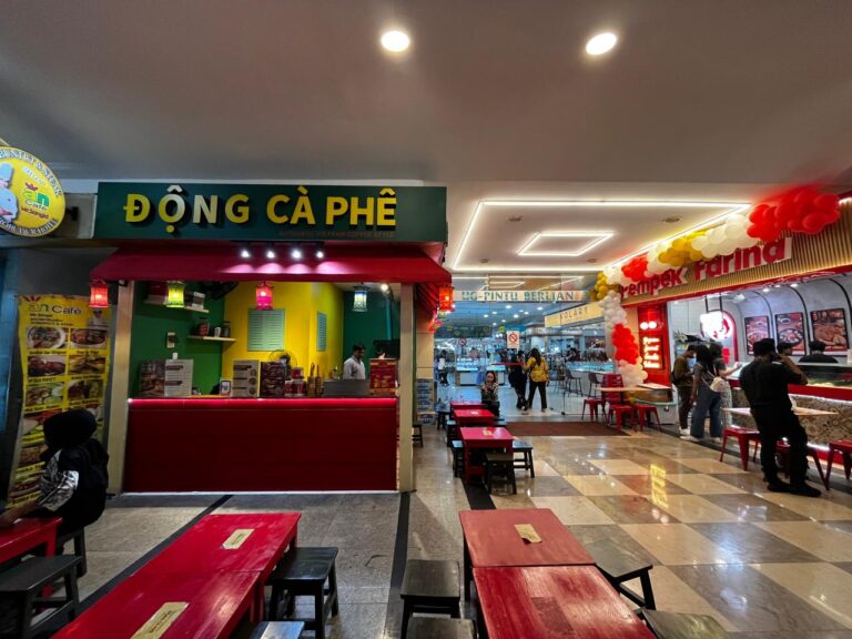 Cobain Street Food Vietnam di Jantung Blok M, Dong Ca Phe Hadirkan Gaya Autentik & Sajian Unik!